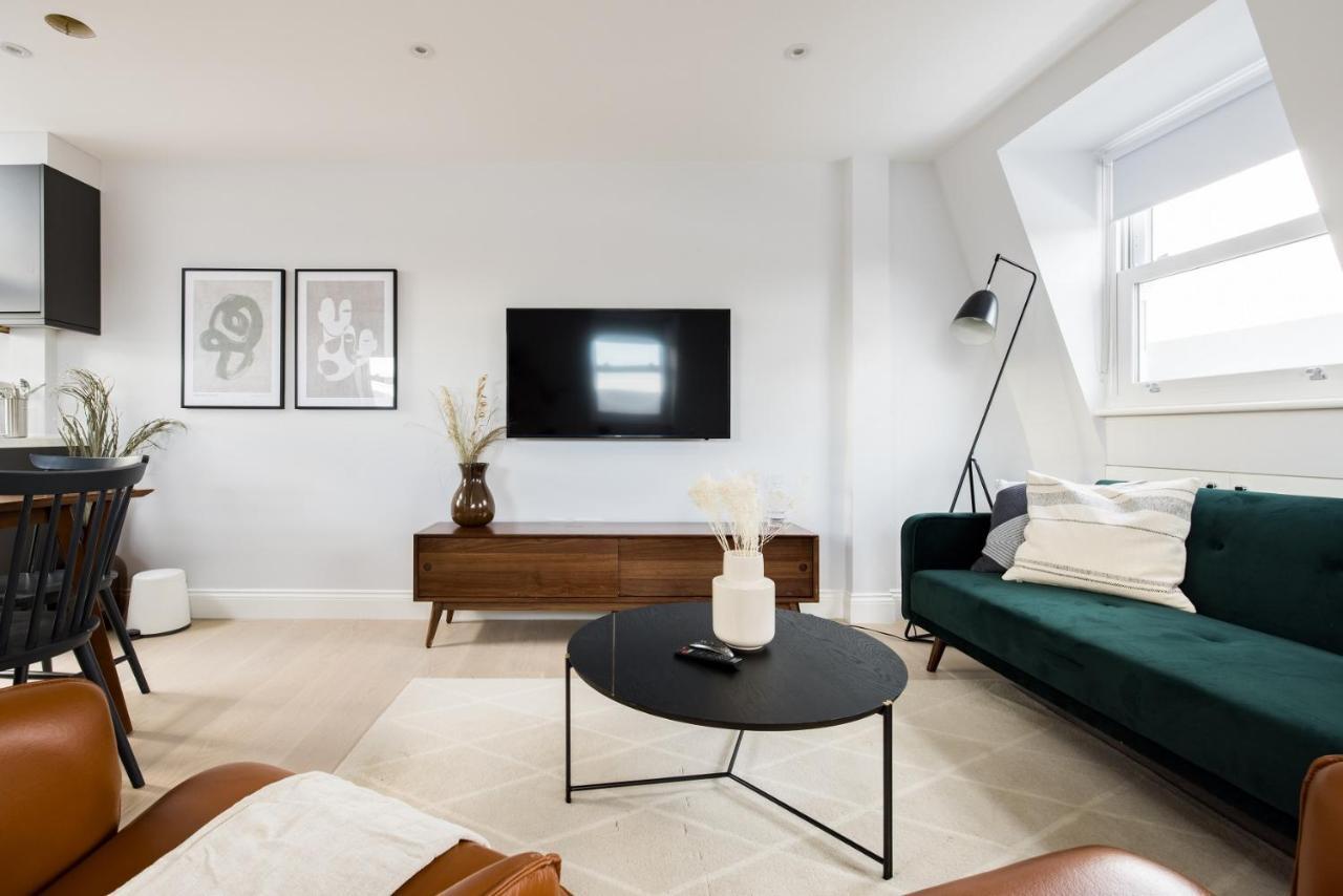 The Margravine Maisonette - Modern & Bright 2Bdr Flat Leilighet London Eksteriør bilde