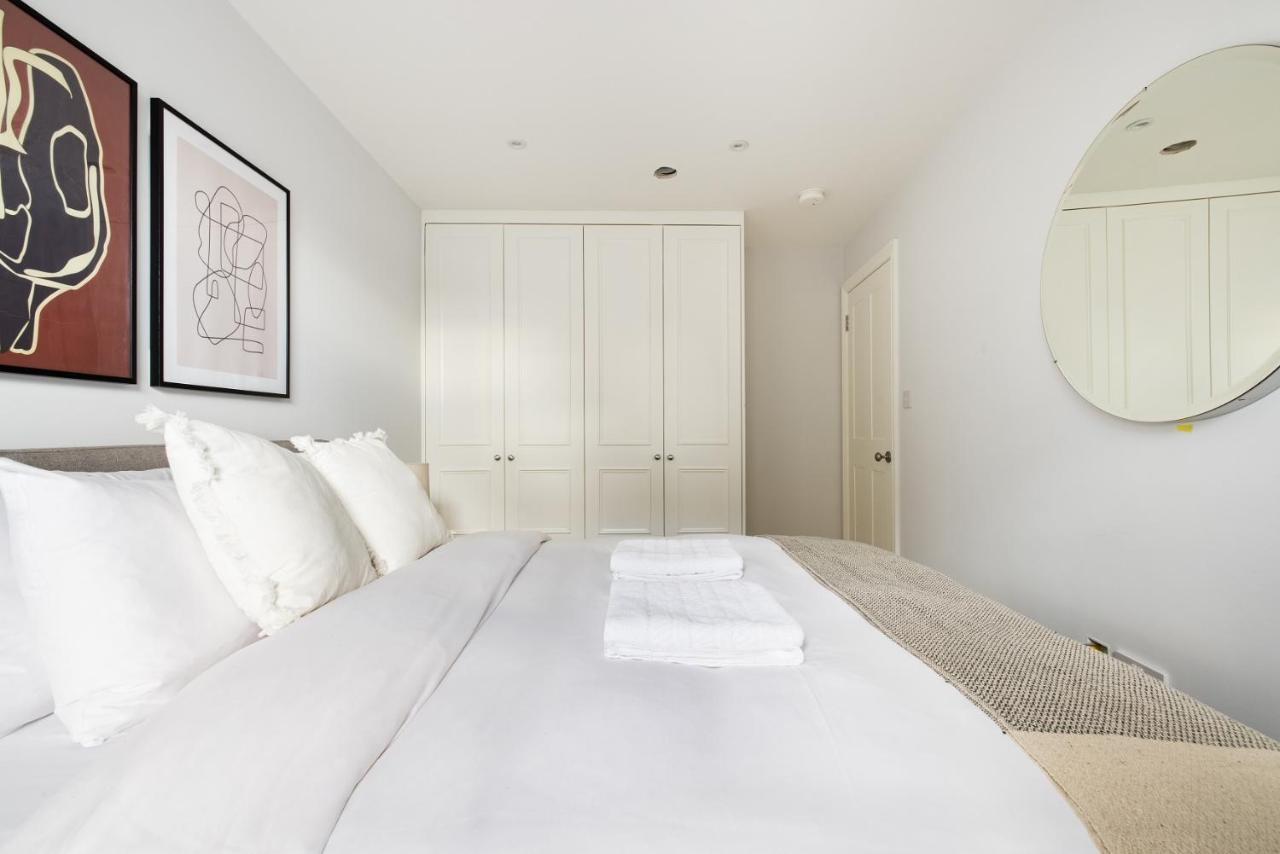The Margravine Maisonette - Modern & Bright 2Bdr Flat Leilighet London Eksteriør bilde